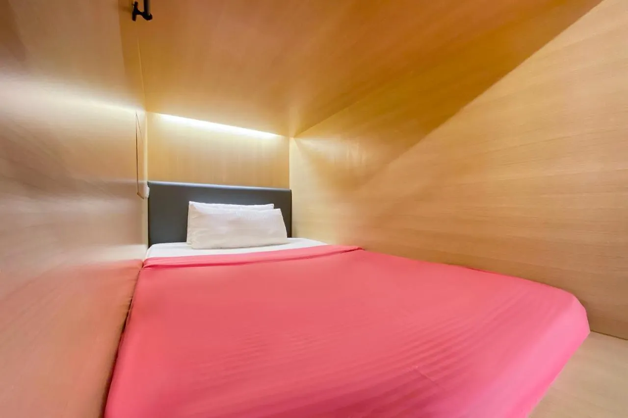 Hotel Oyo 89809 Sogor Girls Dormitory Female Only Georgetown